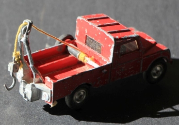 Corgi Toys Land Rover Pick-up 109 WB Towtruck 1962 DieCast Model (2267)